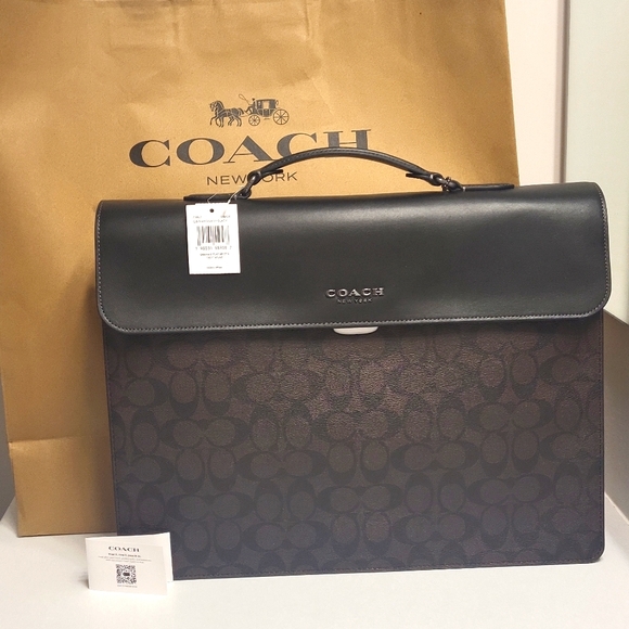 Coach Handbags - Coach Bag